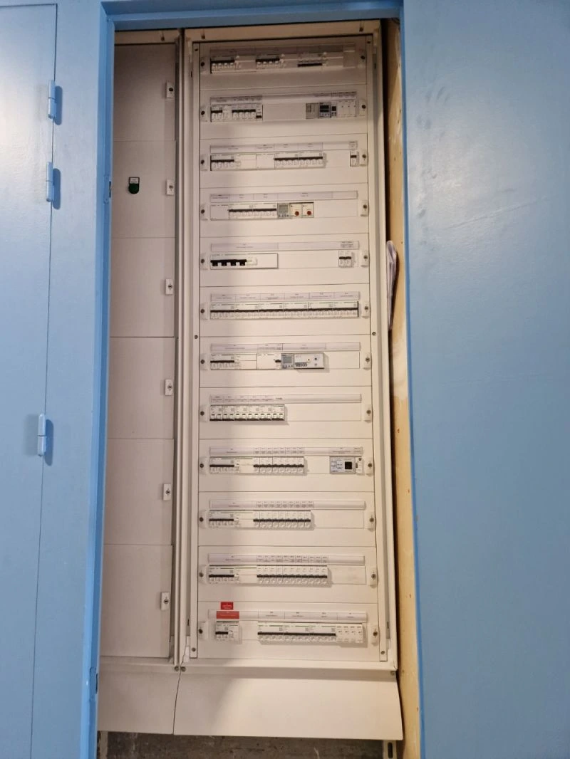TGBT mairie Verson après remplacement — tableau neuf Voltec ES
