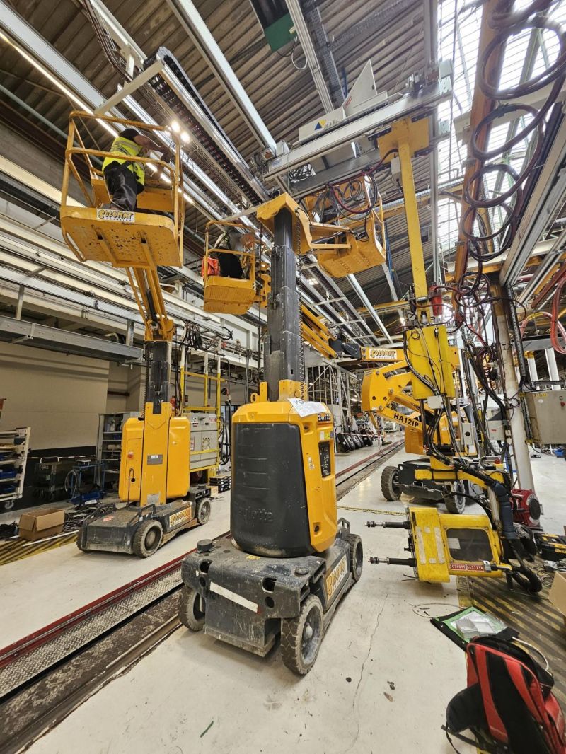 Maintenance électrique industrielle Calvados – intervention sur rails de manutention chez RVI Blainville-sur-Orne